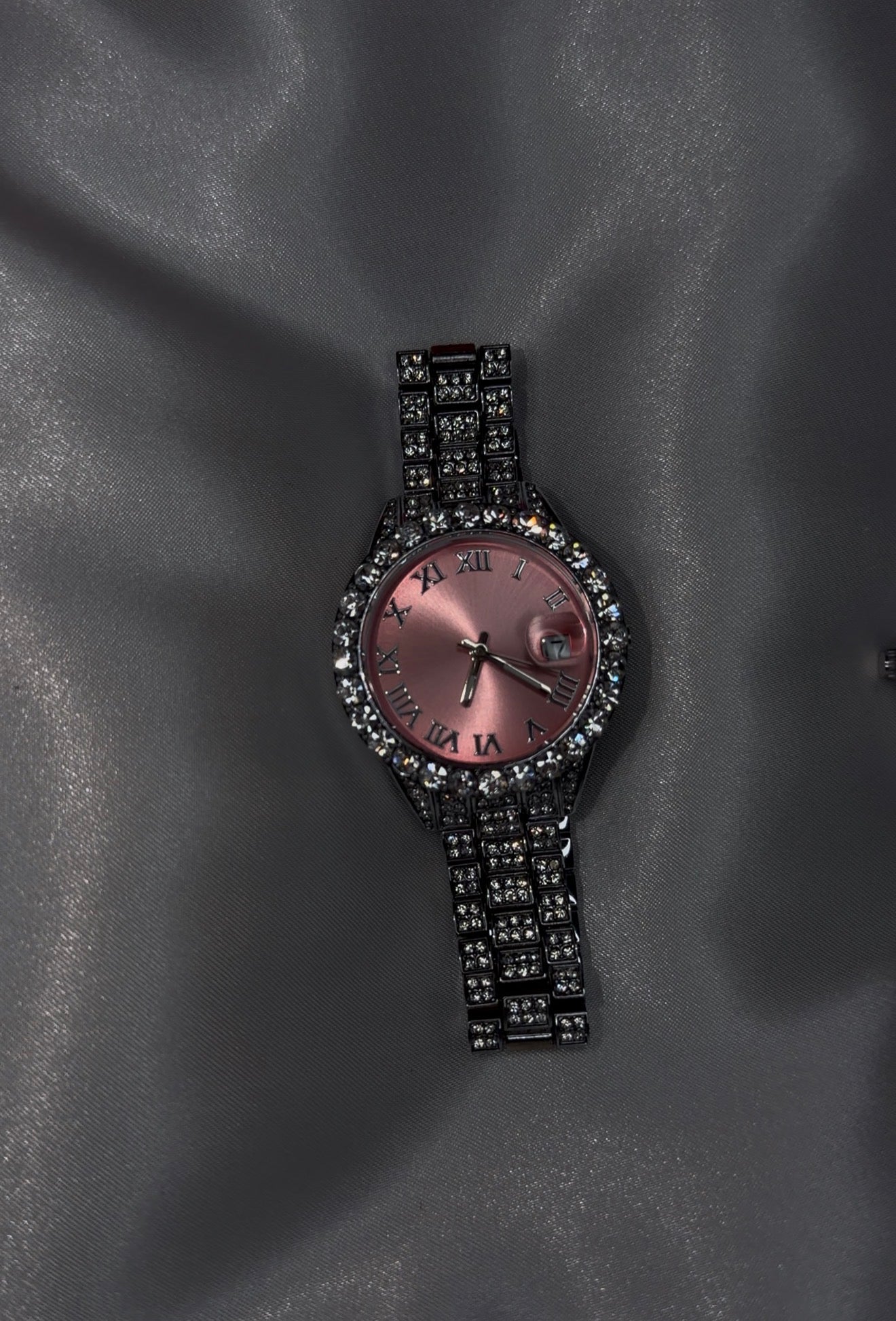The Glamour Watch™